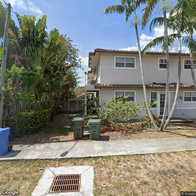 476 NW 43rd Street, Oakland Park