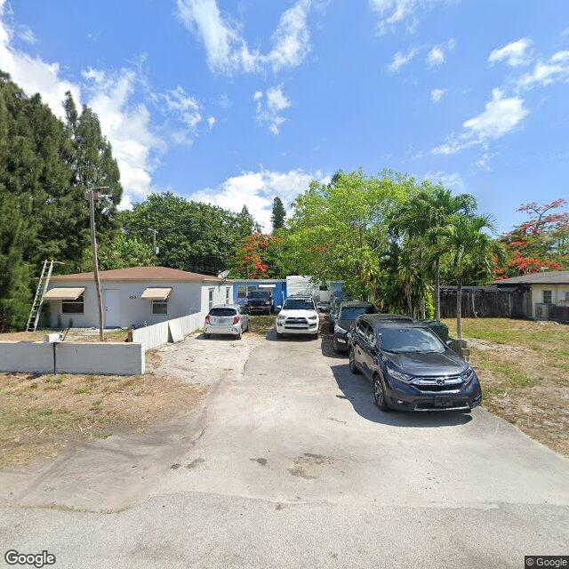733 NW 43RD ST, Oakland Park
