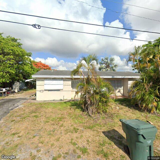 4271 NE 5TH AV, Oakland Park