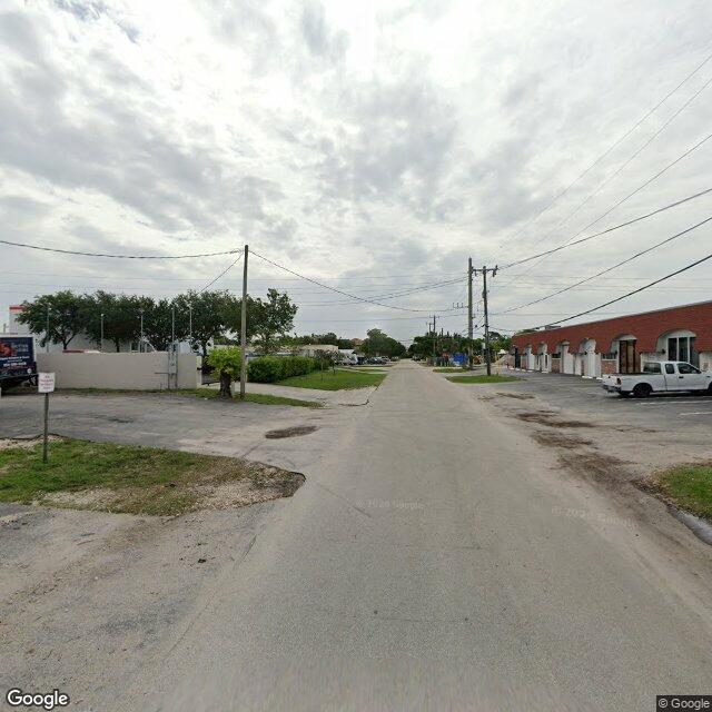 790 A/B NE A/b 43rd Street, Oakland Park