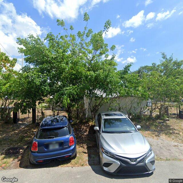 717 NW 43 Ct, Oakland Park