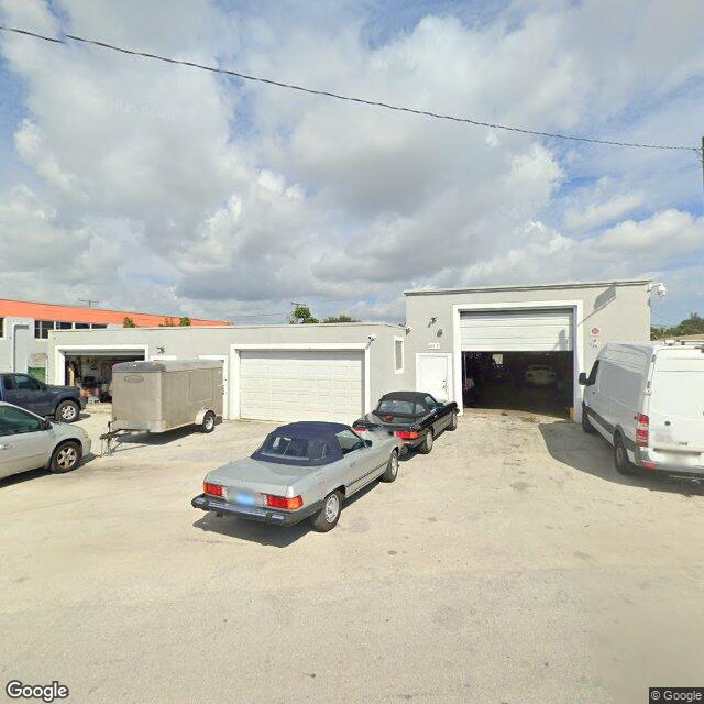 651 NE 45th Street, Oakland Park