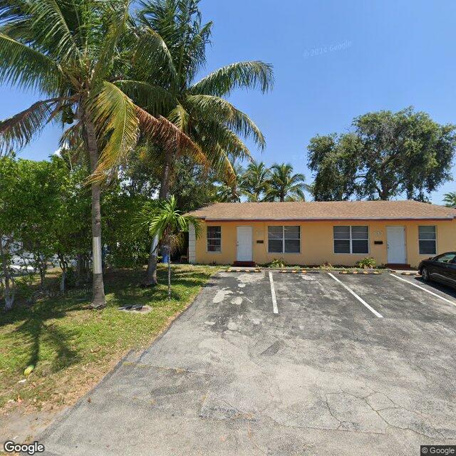 691 NE 46th Ct, Oakland Park