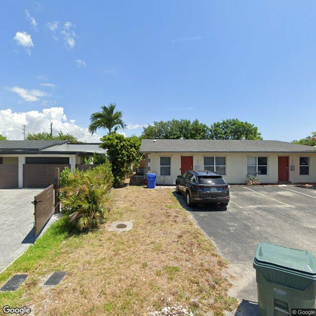 631 NE 46th Ct, Oakland Park