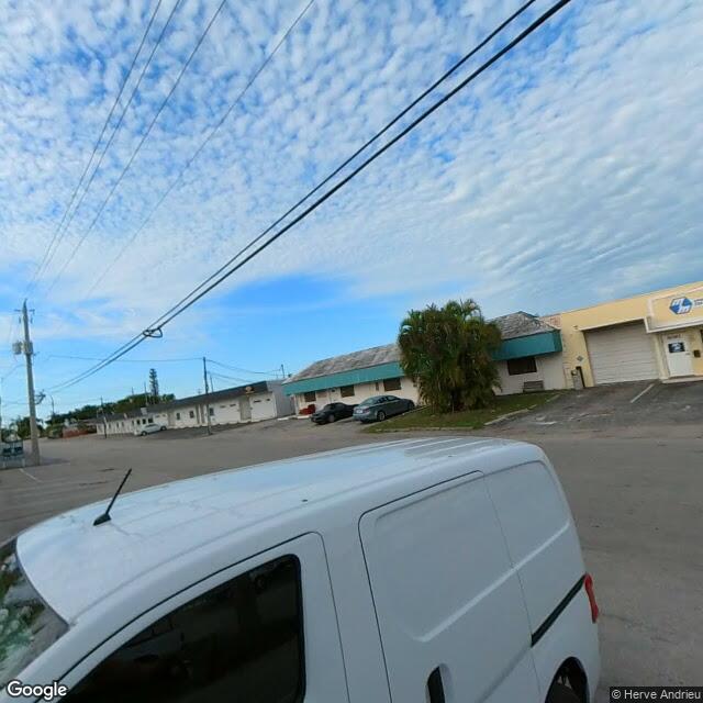 5090 NE 12th Avenue, Oakland Park