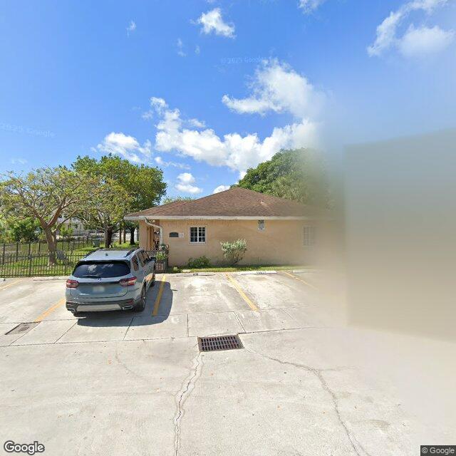 800 SW 10th St, Pompano Beach