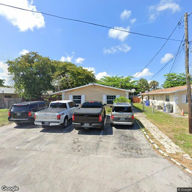889 SW 9TH CT, Pompano Beach