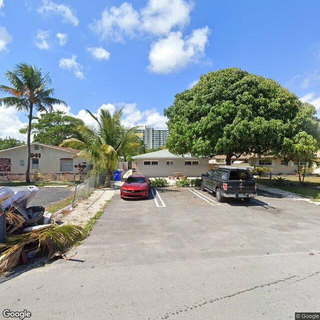 831 SW 7th St, Pompano Beach