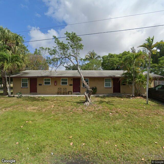 339 SW 2nd Ct, Pompano Beach