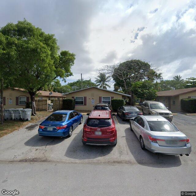 341 AVONDALE DR, Pompano Beach