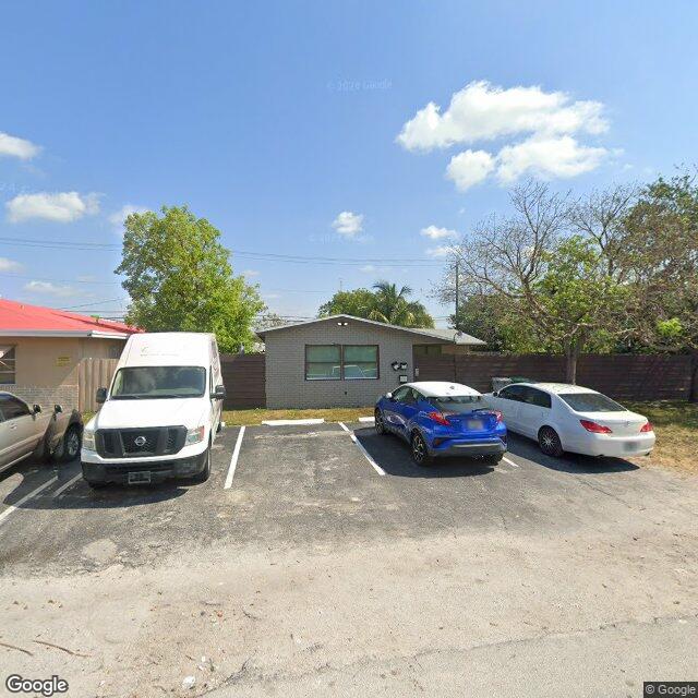 461 NW 35th Ct, Pompano Beach