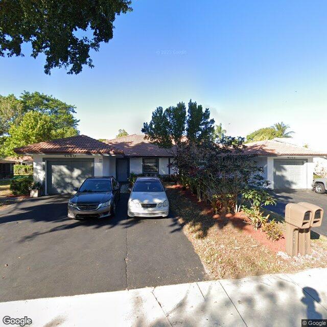 4140-4142 Coral Springs Dr, Coral Springs