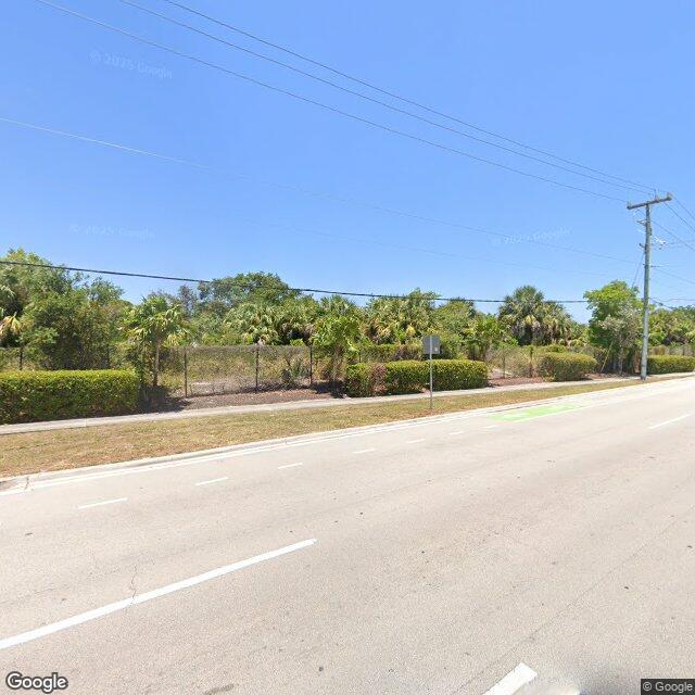 819 SW 10th St, Miami