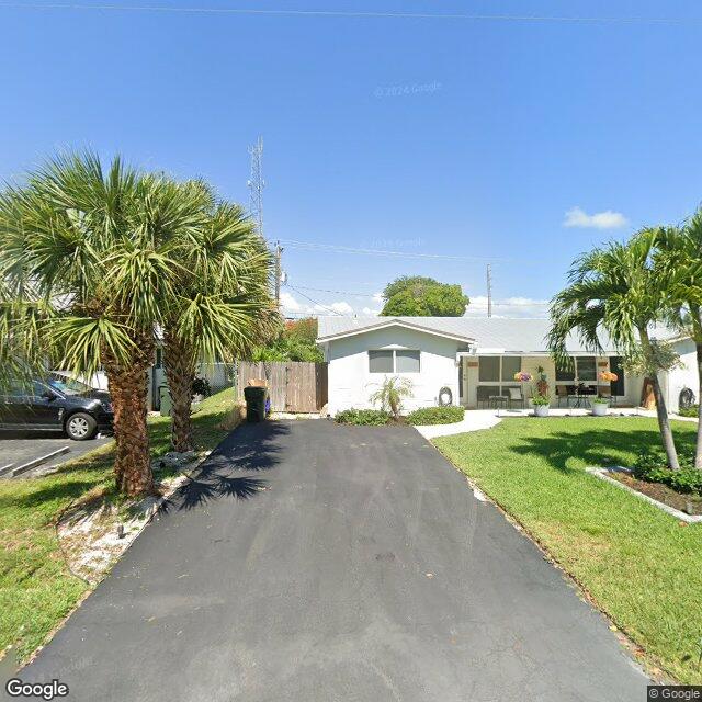 2401 NE 2 AV, Boca Raton