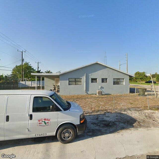 2580 N Dixie Highway, Boca Raton
