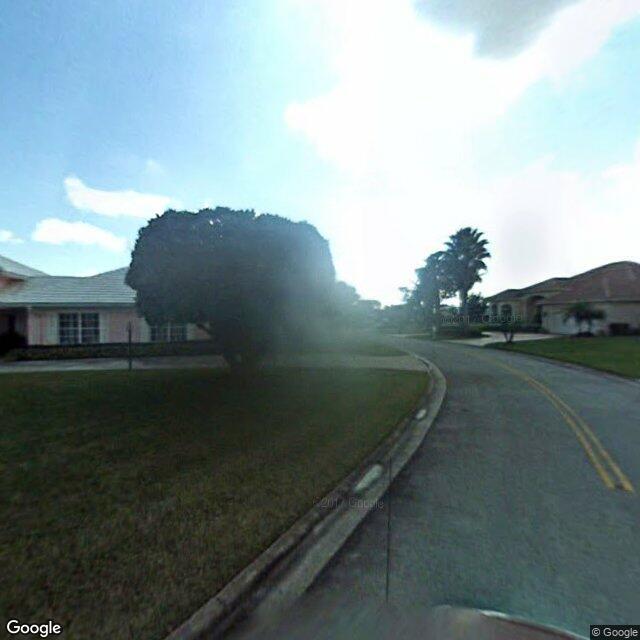 433 N COUNTRY CLUB Drive, Atlantis