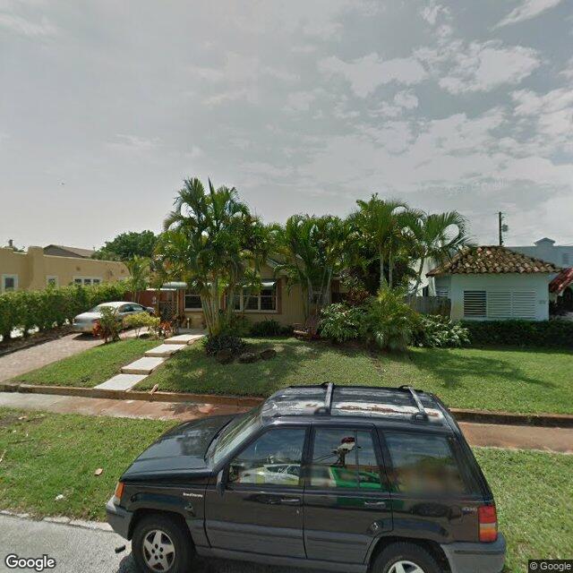 424 Colonial Road, West Palm Beach