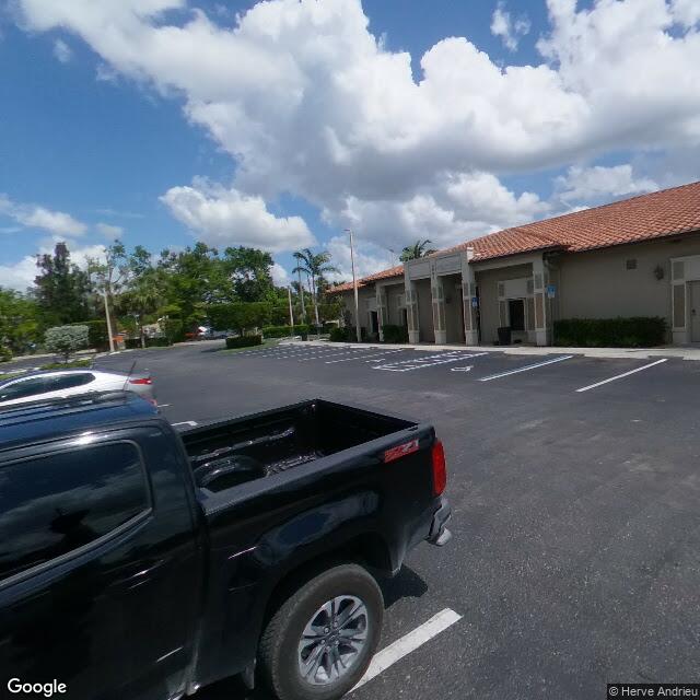 4857 Palm Beach Blvd, fort-myers