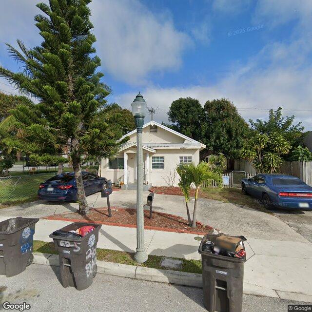 625 Avenida Hermosa, West Palm Beach