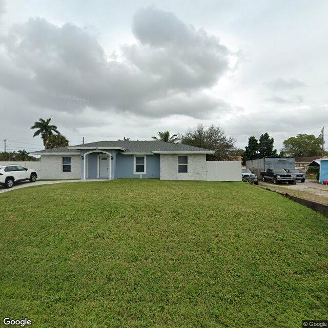 1582 W Breezy Lane, West Palm Beach