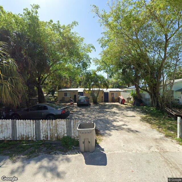 4588 Iris Street, West Palm Beach