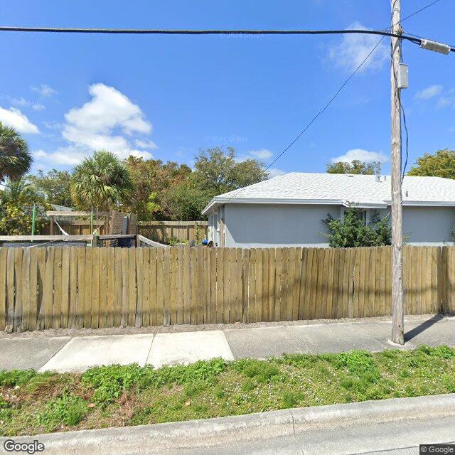 702 14th St, West Palm Beach