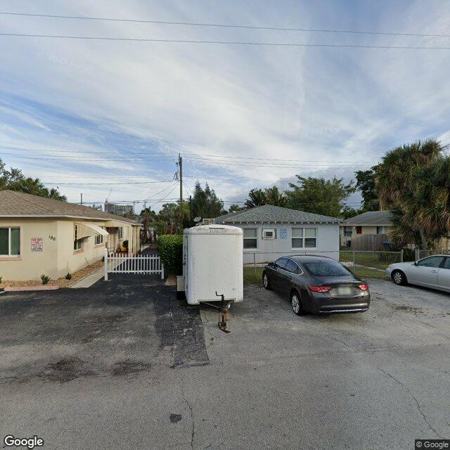 194 E 27TH, Riviera Beach
