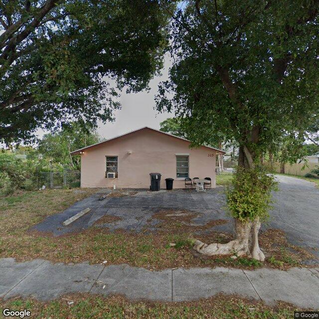 315 7th Court, West Palm Beach