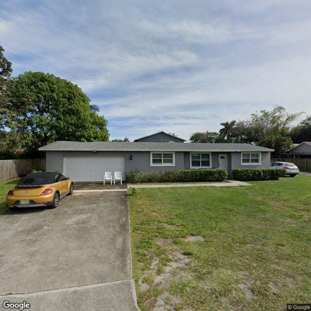 8760 Lyndall Lane, West Palm Beach