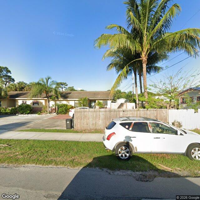 2906 SE Evergreen Avenue, Stuart