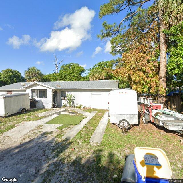2892 SE Durant Avenue, Stuart