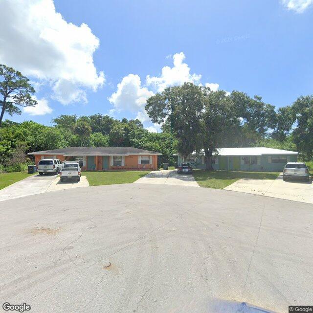213 Hickory Lane, Fort Pierce