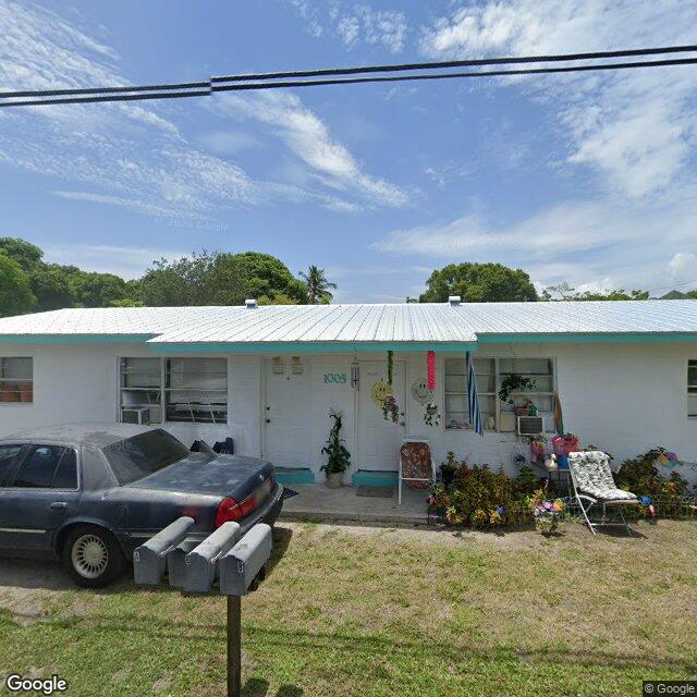 1005 AVENUE E, Fort Pierce