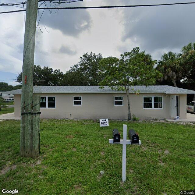 1127 AVENUE E, Fort Pierce
