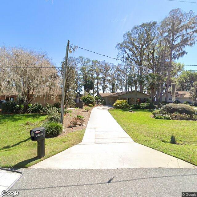 Gourley Avenue, Leesburg