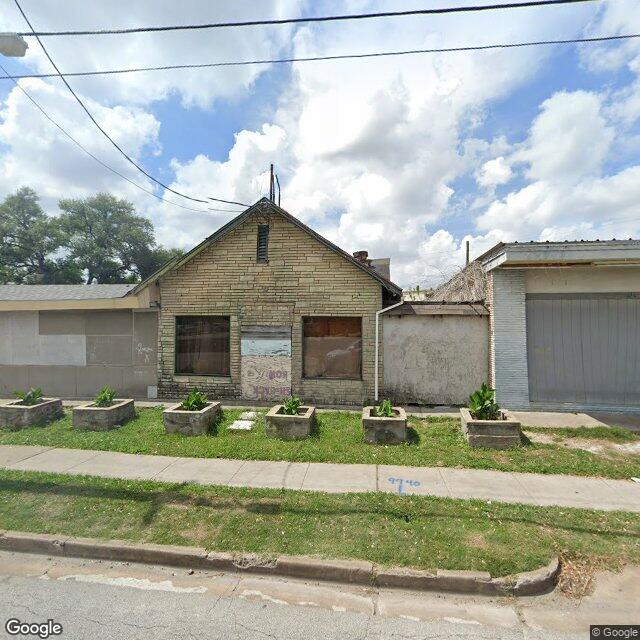 2407 McCarty St, Houston