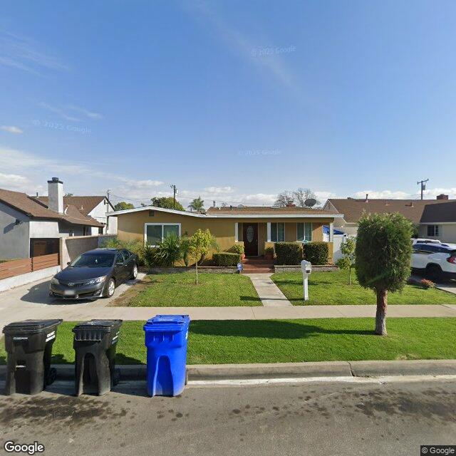 10530 Newville Avenue, Downey