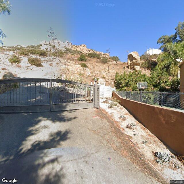 501 Thompson, Chatsworth