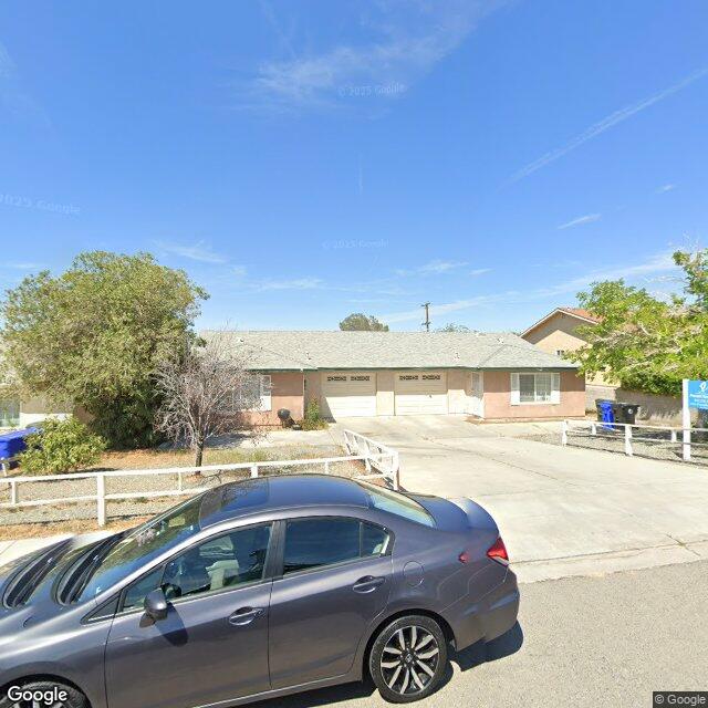 15916 Green Hill Drive, Victorville