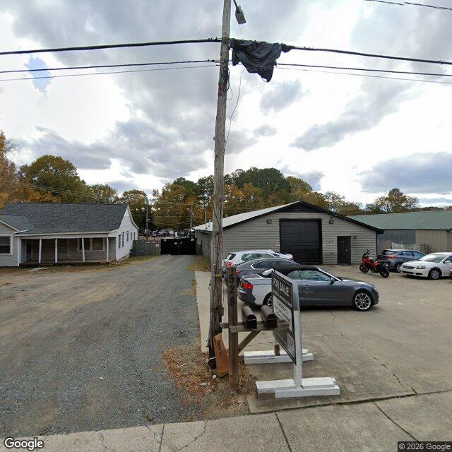 528 E Charles St, Matthews