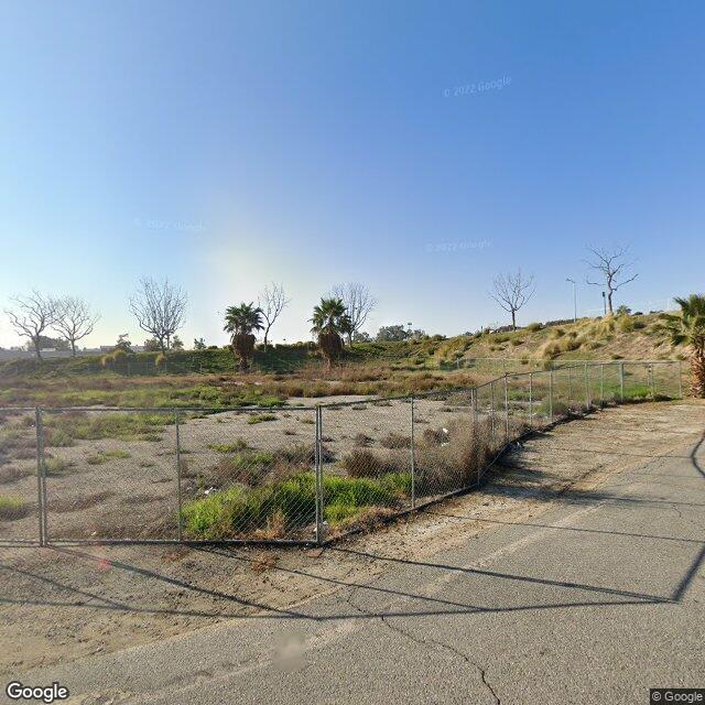 2701 Fashion Plaza, Bakersfield