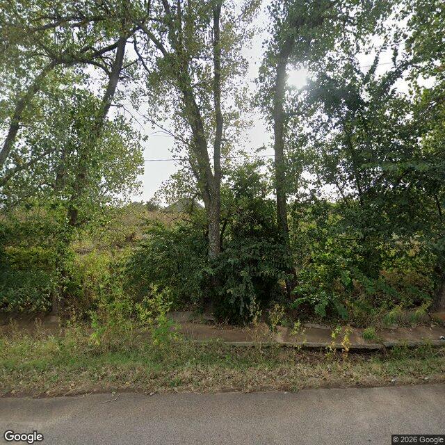 11308 Northwest Expressway, Yukon