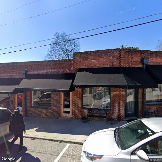 312 Grove St, Loudon