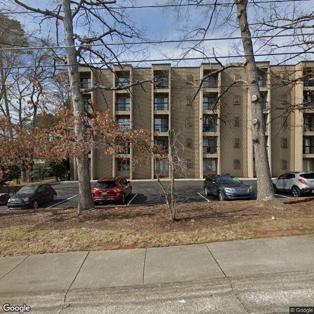 380 9th Ave Dr NE, Hickory