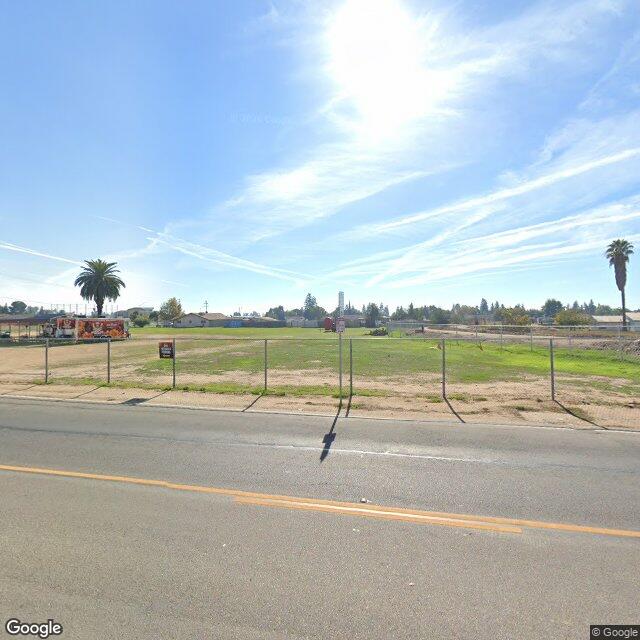 3433 W Clinton, Fresno