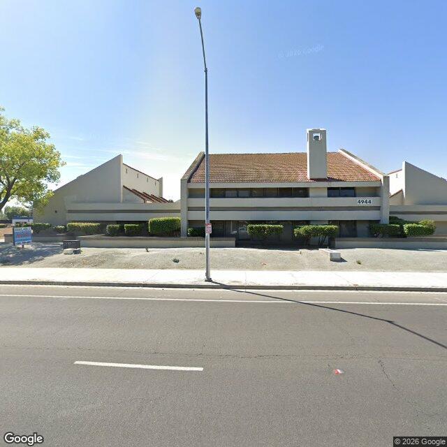 4944 E Clinton Way, fresno