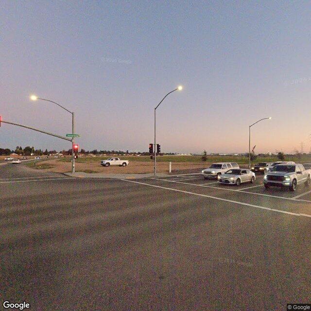 NE Veterans Blvd & Bullard Ave, Fresno