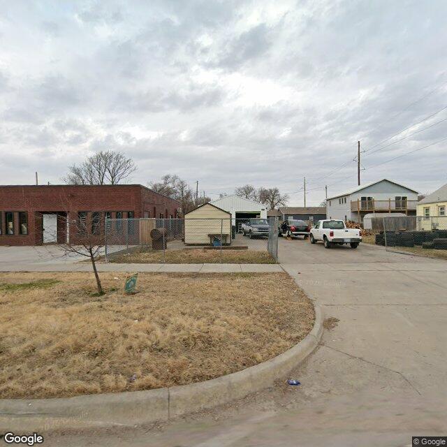 2520 East 9th Street North, Wichita