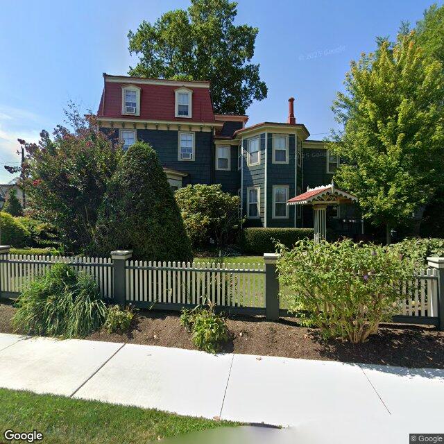 933 Washington Str, Cape May