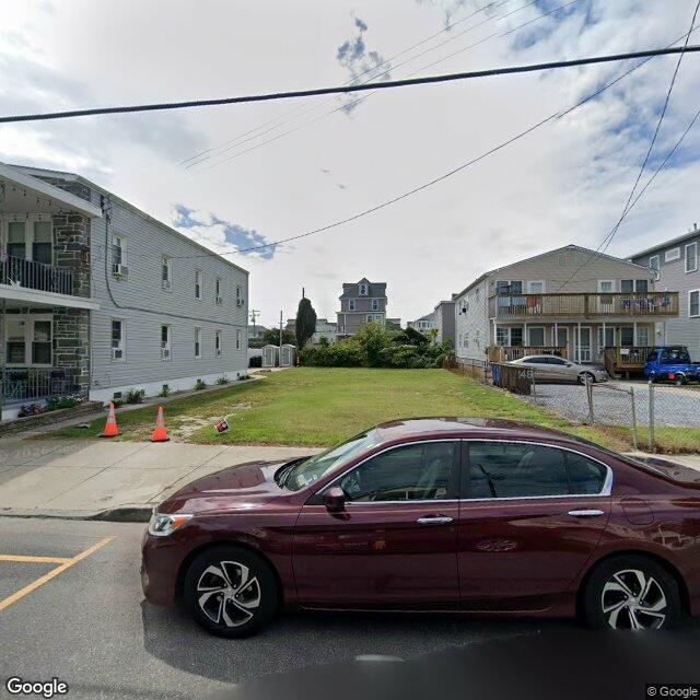 150 E Davis Avenue, Wildwood